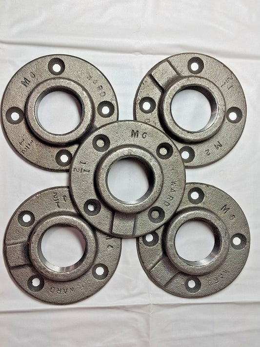 WARD Iron Floor Flanges Black 1.5" SC40 4 Hole 5 PC 13884