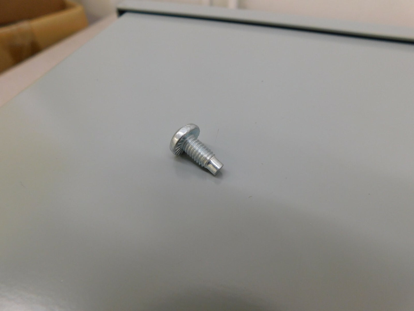 Cooper B-Line Steel Junction Box Enclosure Screw Flat Cover 866RTSC