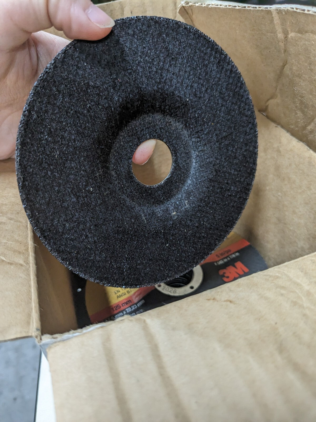 3M 15 pc Depressed-Center Wheels: Type 27 & Type 42 Ceramic 7100228959