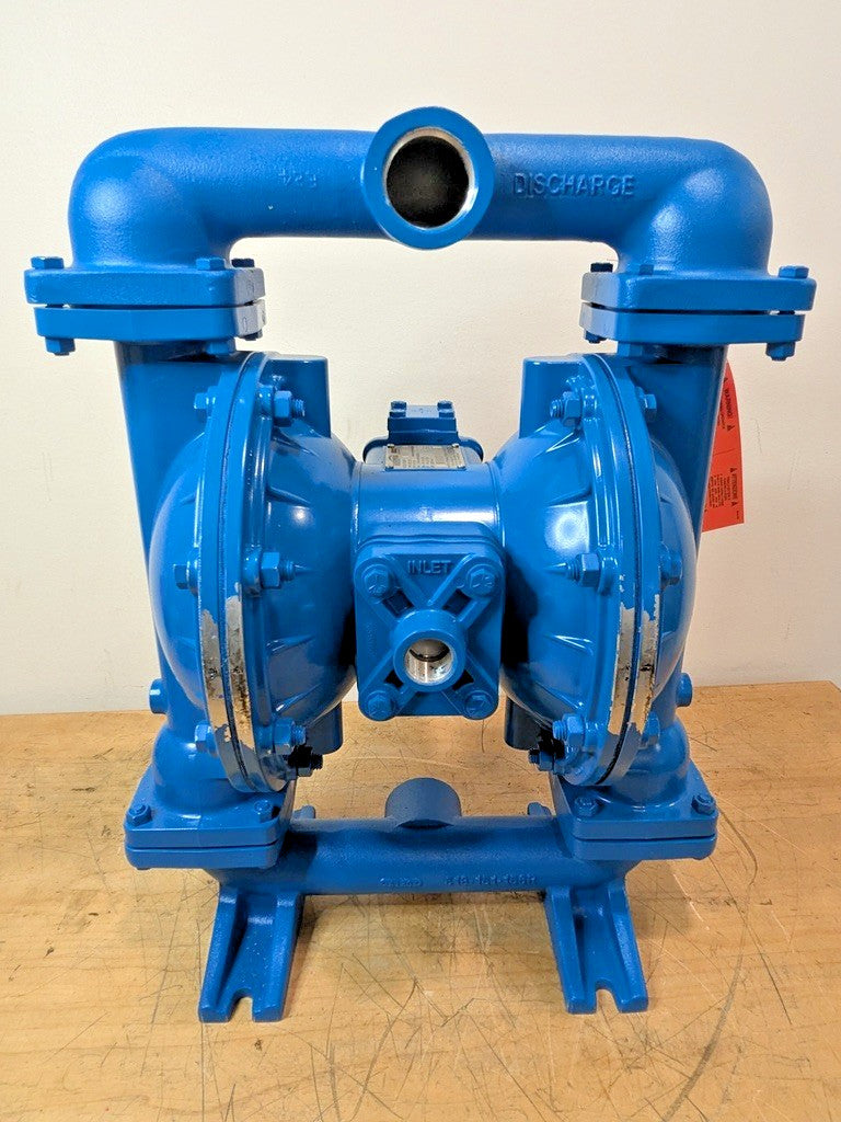 Sandpiper Air Powered Double Diaphragm Pump 1-1/2" NPT S15B1ABWANS000