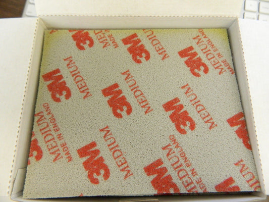 3M Sanding Sponge20pk 4-1/2″ Wide 5-1/2″ Long, 3/16″ Thick Fine Grade 7000000589