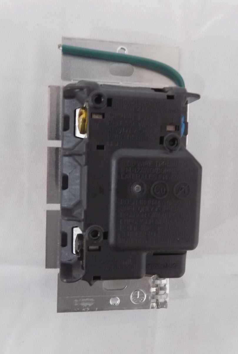 Lutron Maestro Multi Location Incandescent/Halogen Digital Fade Dimmer