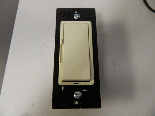 P & S TOGGLE Incandesscent SP/3-WAY Light Almond  QTY 2 TD703-PLA