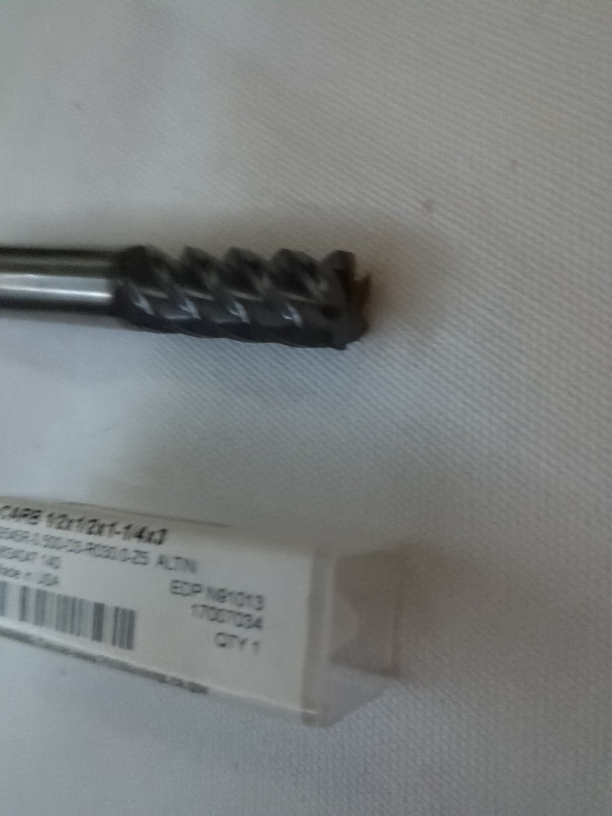 NIAGARA CUTTER Corner Radius End Mill: 1/2" Dia 5fl carbide17007034