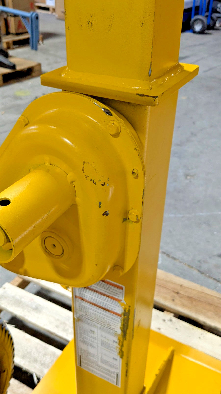 VESTIL 50 Ton Static Capacity Trailer Stabilizing / Lifting Jack  Scratch &amp;