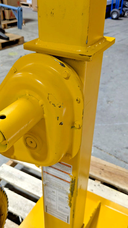 VESTIL 50 Ton Static Capacity Trailer Stabilizing / Lifting Jack  Scratch &amp;