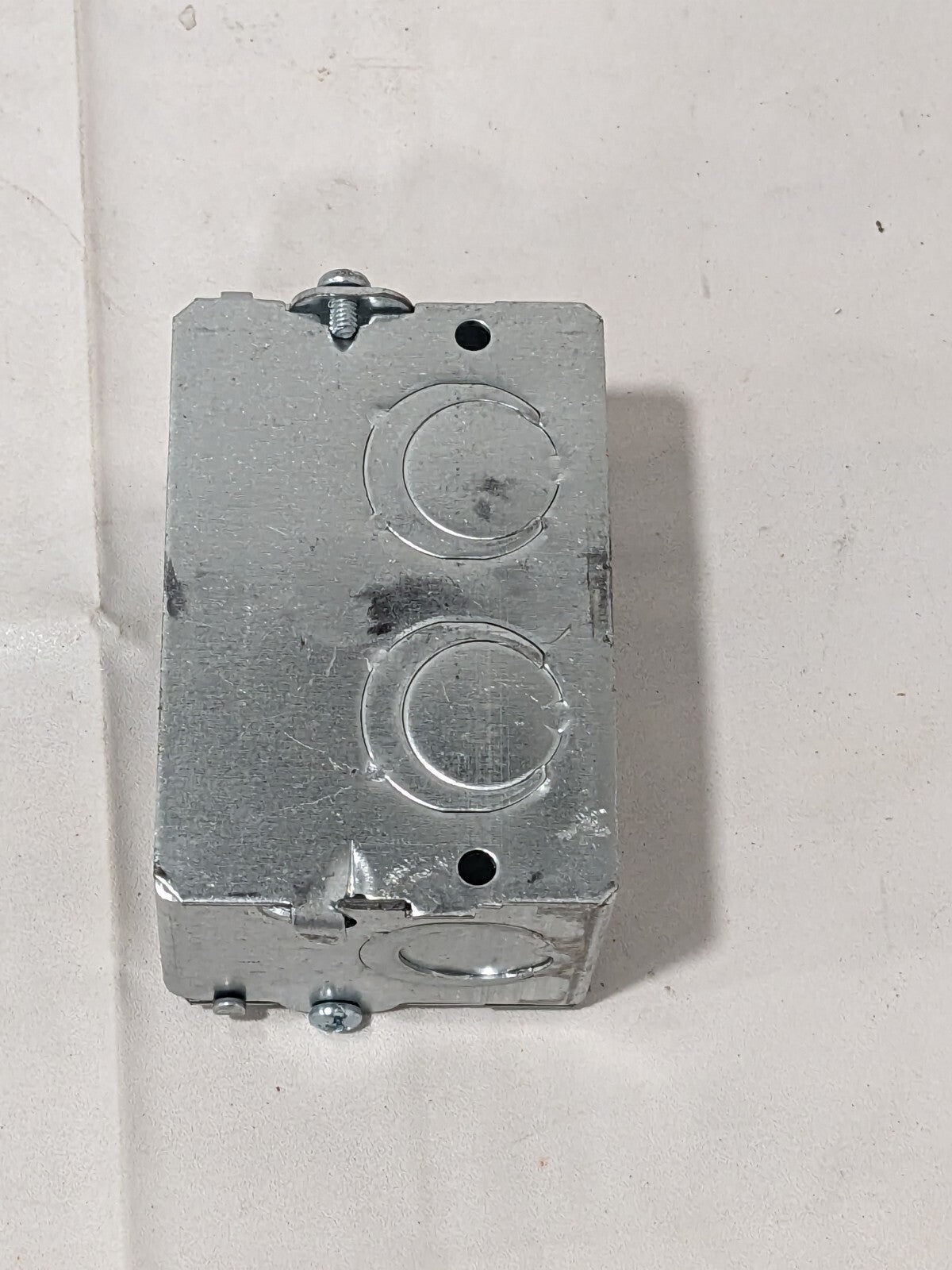 Steel City 2-1/2" Deep Gangable Masonry Box w/ 1/2" & 3/4" Knockouts GW 125 G