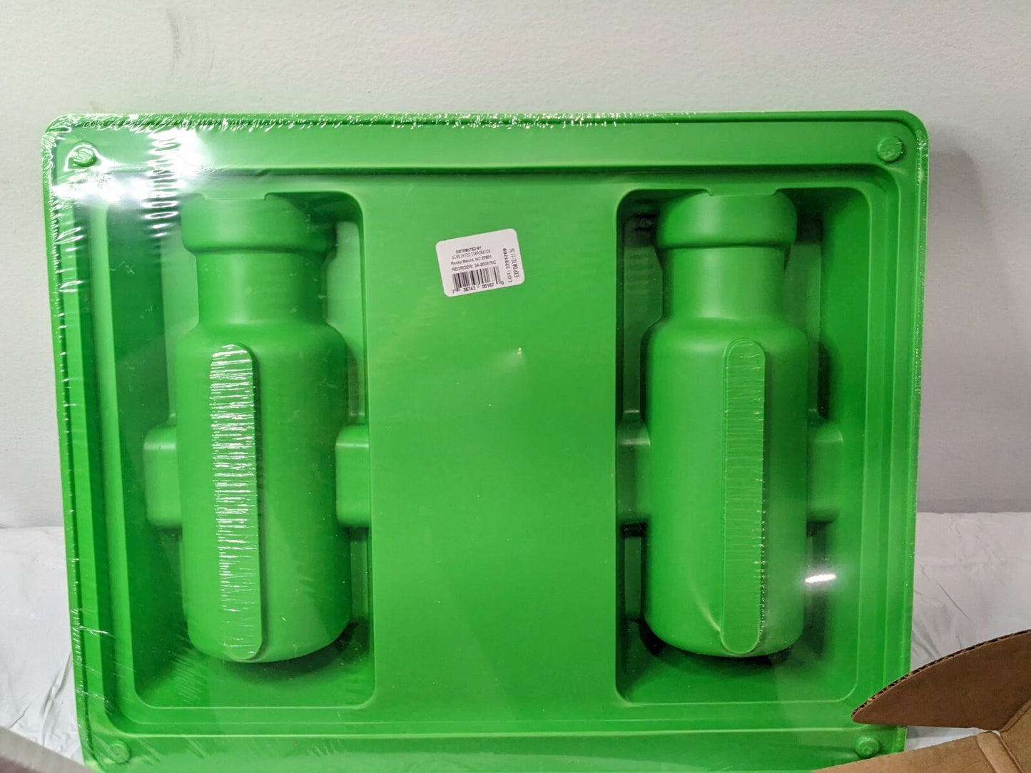 PRO-SAFE Emergency Eye &amp; Face Wash Station Pack of 2 (32 oz Bottles) 24-300M