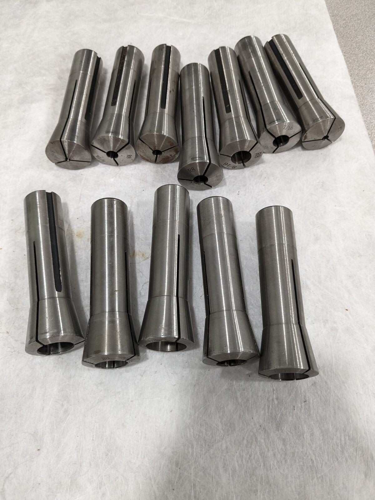 R8 Collet Set: 12 Pc, 1/16 to 7/8" Cap. Increments of 1/16" 231-2114 I