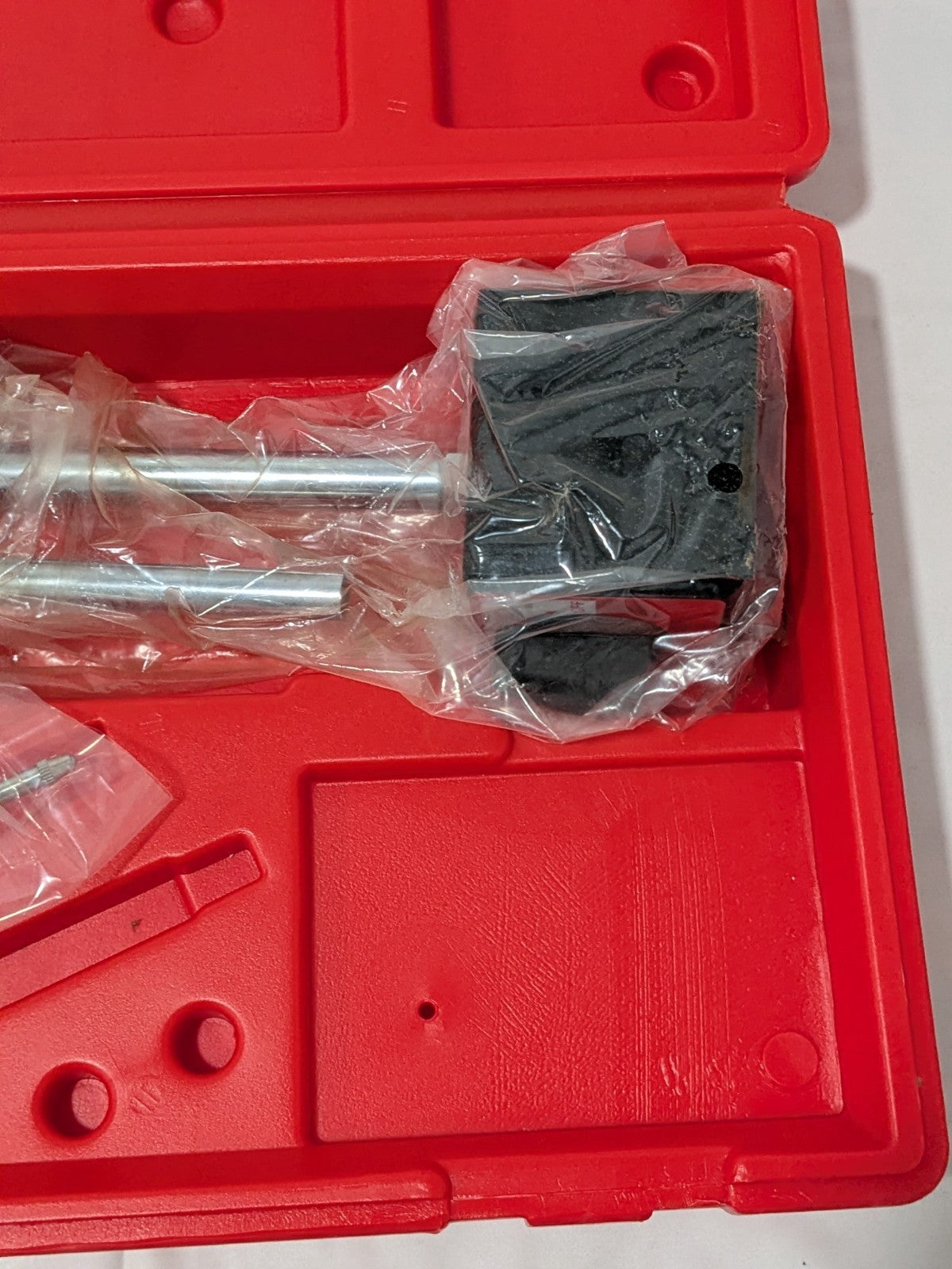 MHC Dial Indicator &amp; Base Kit: 55.0000 mm Base Length, 63.000 mm Height 135-