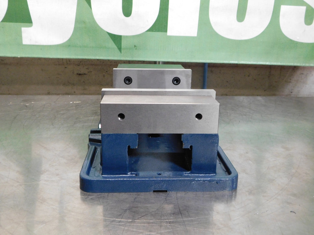 Gibraltar 7-1/2 Opening 6 Manual Horizontal Stationary Machine Vise 428-72682