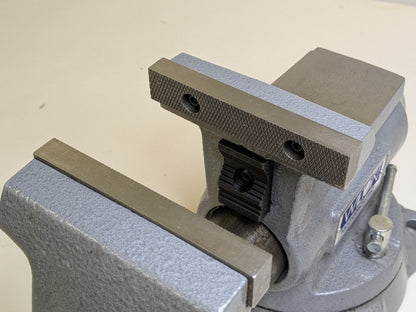 Wilton Mechanics Pro Bench Vise w/ Swivel Base 4-1/2" Jaw Width 4" Opening 28810