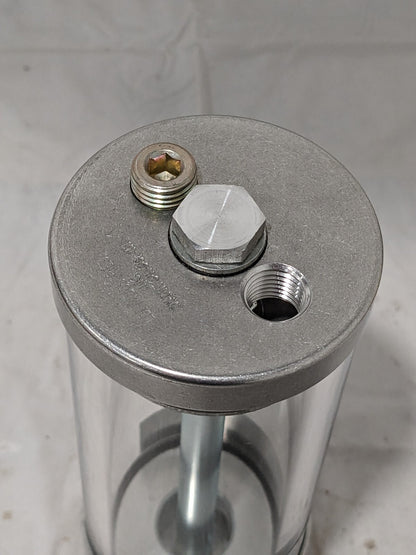 LDI 1 Outlet, Polymer Bowl, 229.42 Cu. cm Air-Operated Oil Reservoir A/OR1018-2