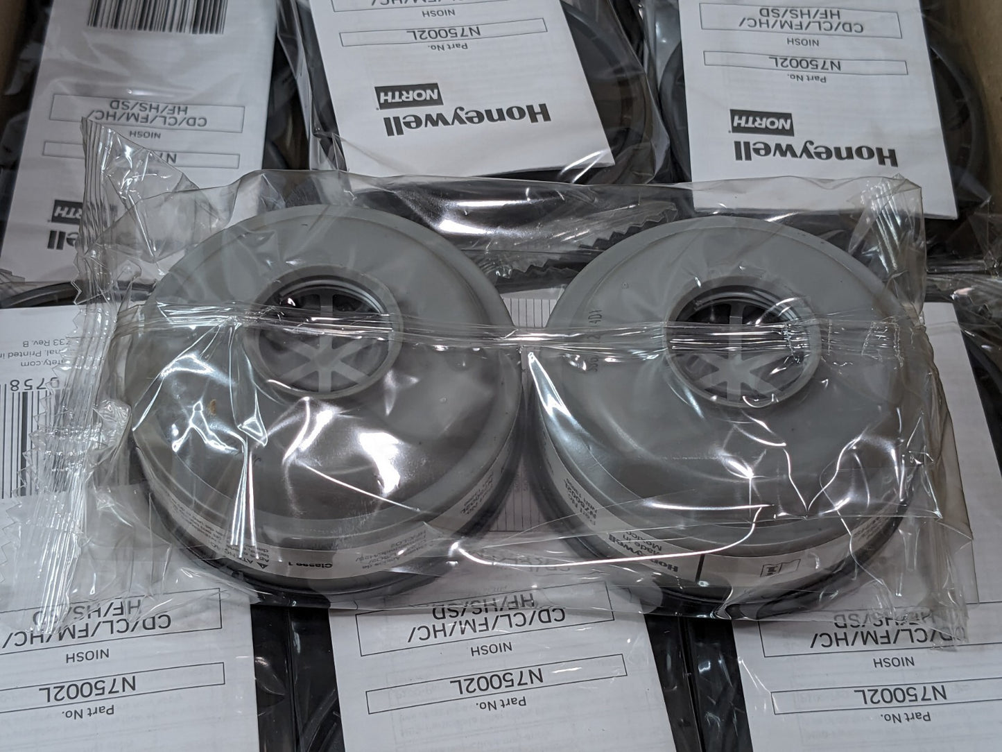 18 PAIRS Honeywell North Acid Gas (AG) Respirator Cartridges N75002L