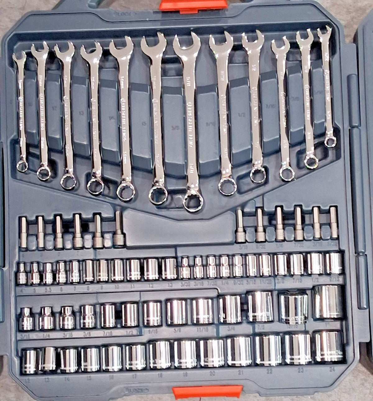 Crescent Mechanic's 150PC Tool Set CTK150
