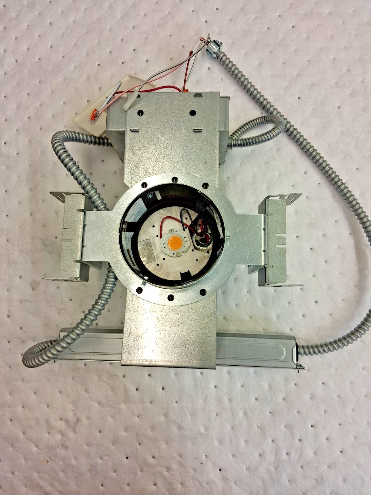 Pro New Construction Downlight Emergency Driver Included l412lm35kmvoltg480crizt