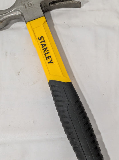 Stanley 16 oz Head, Straight Rip Claw Hammer STHT51511