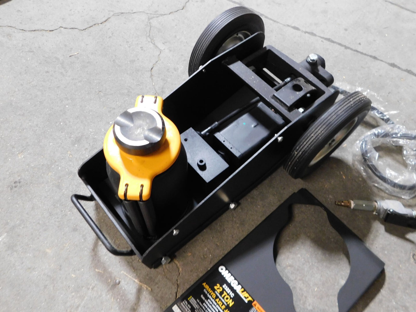 Omega Lift 22 Ton Capacity Air Lift Jack 9-7/8 to 20-1/4" H 23221C PARTS/REPAIR