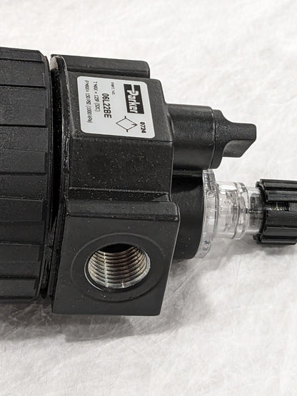 PARKER Intermediate Compressed Air Lubricator: 3/8" Port, NPT Ends 06L22BE