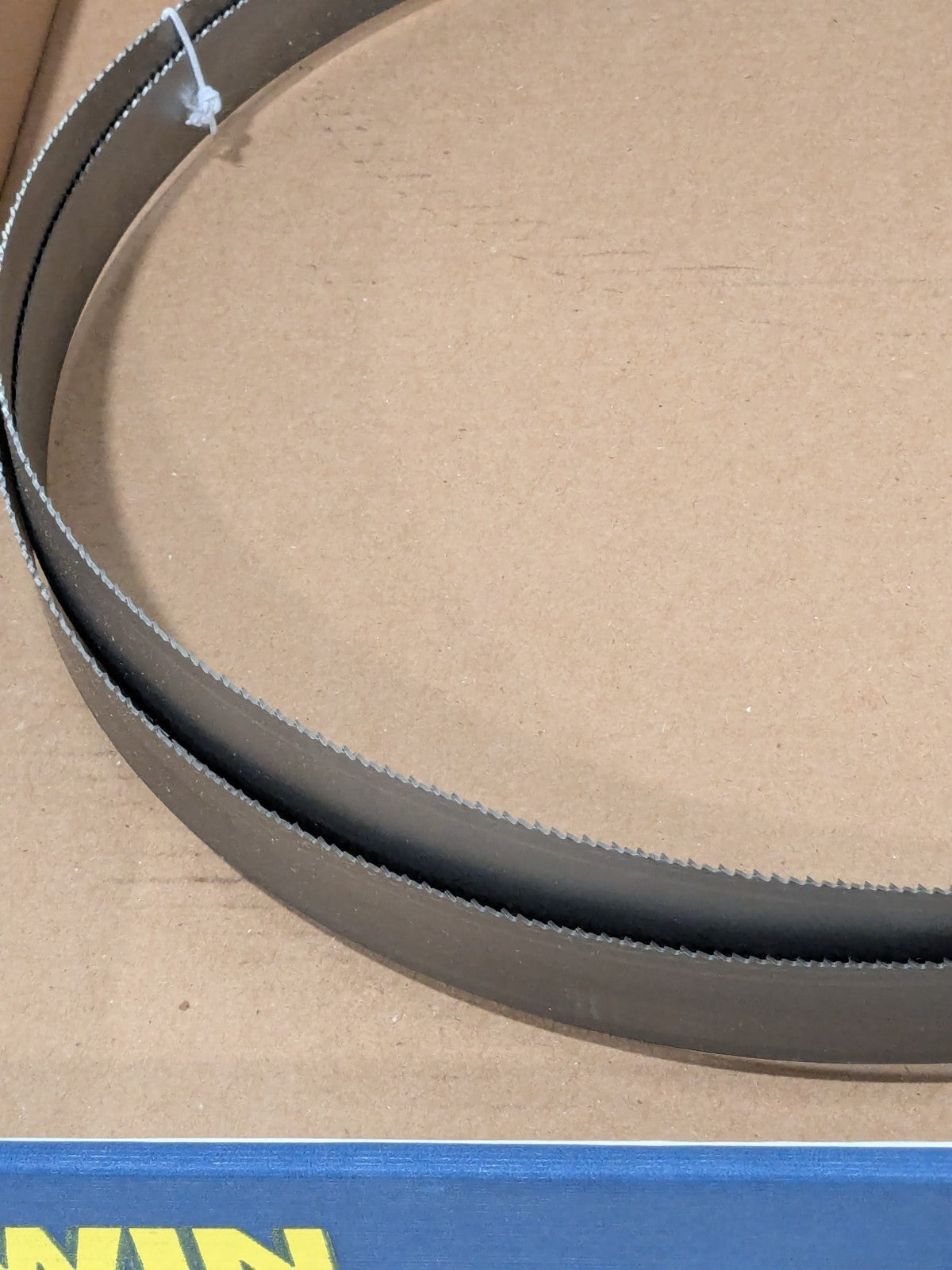 Irwin Welded Bandsaw Blade: 11' 5 Long x 1" Wide x 8 to 12 TPI 1895972