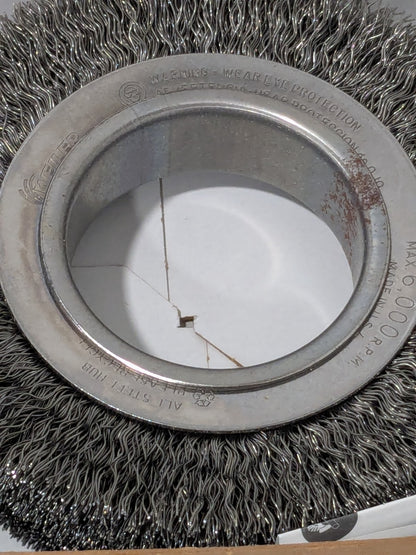 Weiler Wheel Brush: 4-1/2" Wheel Dia, 1-1/4" Face Width, 0.0140" Wire Dia 03020