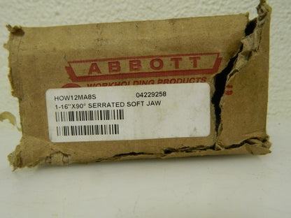 Abbott 8" Up Chuck Capacity 1/16" 90 Serrated Attachment 3 Piece Set HOW12MA8S