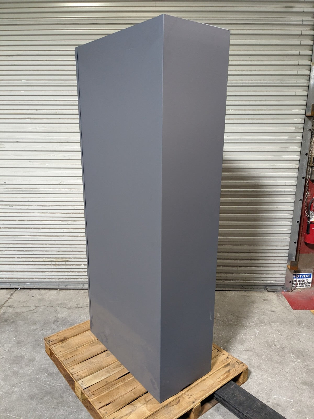 Durham Lockable Storage Cabinet w/ Bins 84" H. x 36" W. x 24" D. 2603-156B-95
