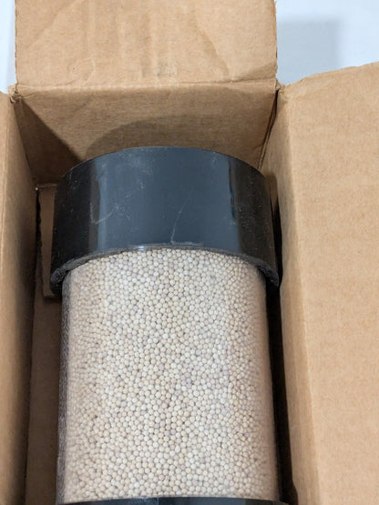 Parker Desiccant Breathers: Thread Standard: MNPT; Diameter 3-7/8" 934331