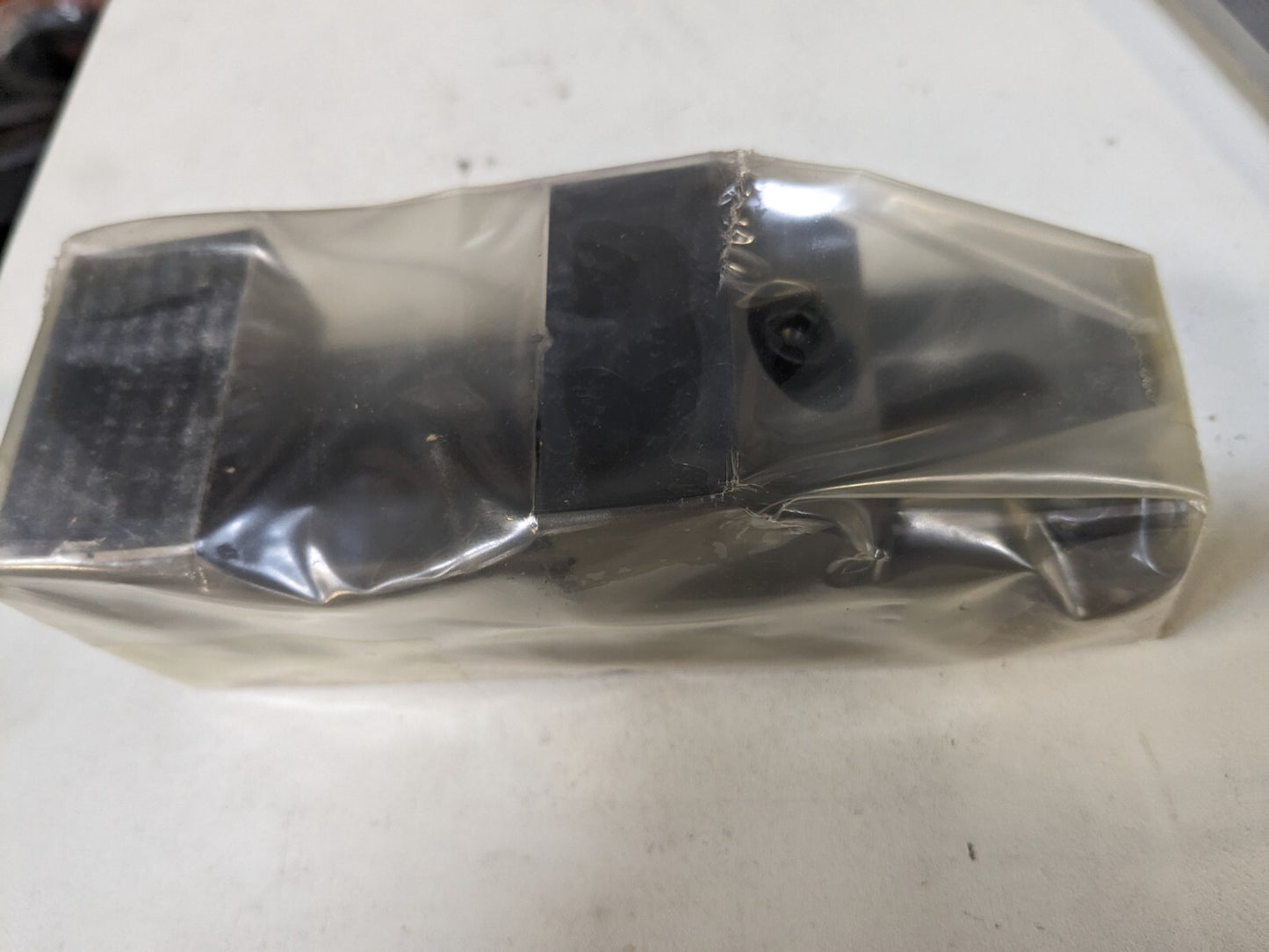 2" Jaw Width, 2-1/2" Jaw Opening Cap 1"Jaw Height Toolmaker's Vise 1428-9220