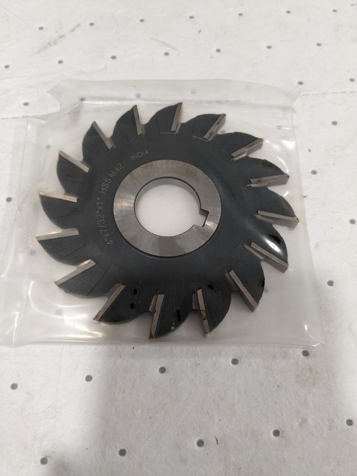 Interstate Straight Side Milling Cutter HSS M42 4" X 7/32" X 1" 0