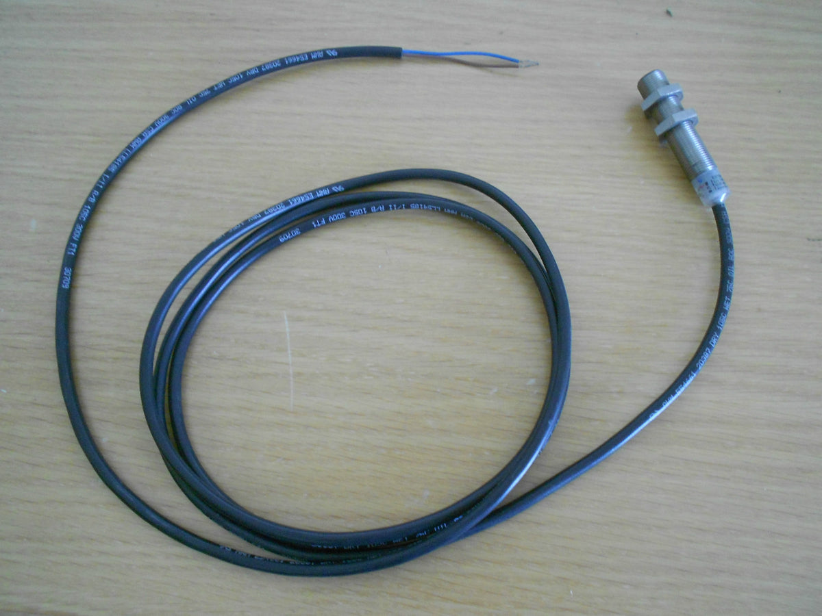 Eaton E57SAL12A2 Tubular Type Proximity Inductive Sensor 12mm RL