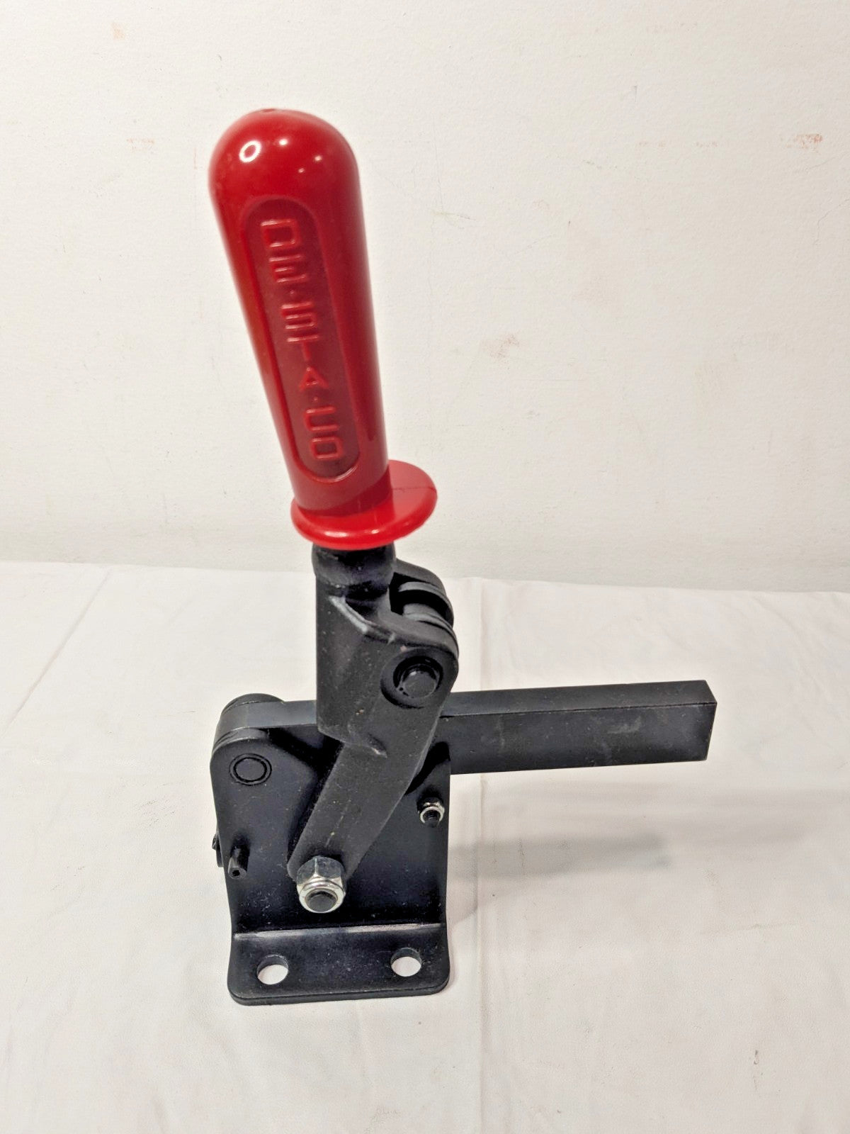 De-Sta-Co Manual Hold-Down Toggle Clamp Vertical 2248.09 Lb Capacity 535-L