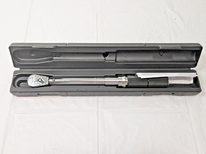 GEARWRENCH Micrometer Torque Wrench 3/8" DR 30"-250" Lb Max 85061M