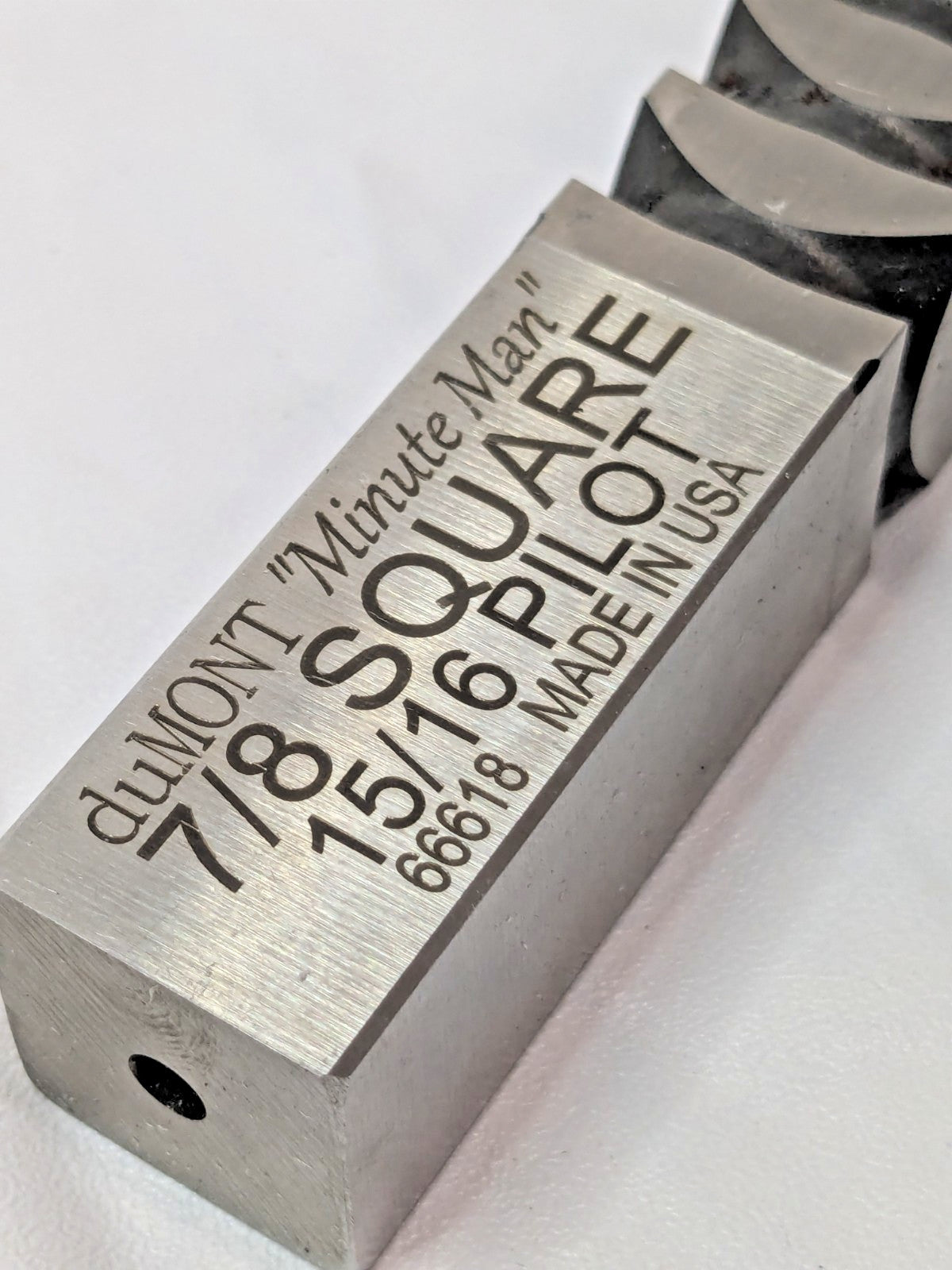 Dumont Minute Man 7/8" Square Broach 15/16" Pilot Hole Dia X 22-3/4" OAL 66618