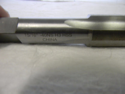 Interstate Standard Plug Hand Tap 15/16-16 UNS 4Fl RH 4-29/32 OAL JY4848693