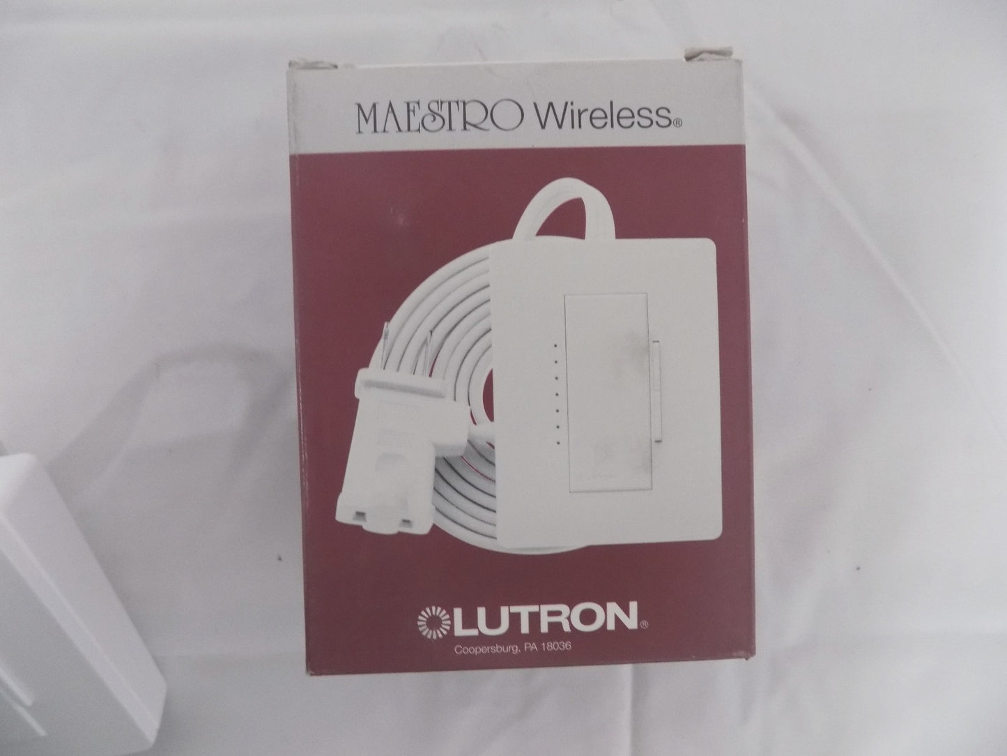 Lutron Maestro Single Receptacle Wireless Table Top Dimming Module MRF2-3LD-WH