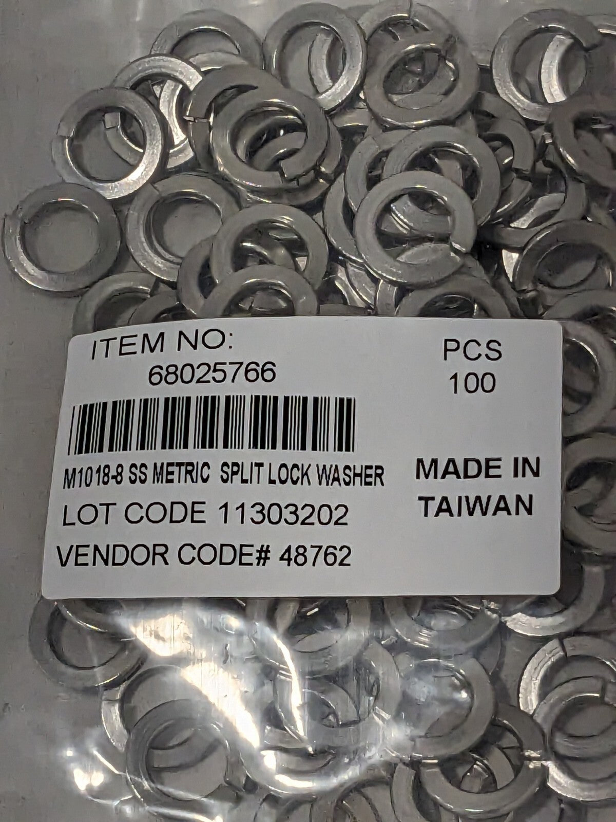 Stainless Steel Split Lock Washer M10 Screw 10.2mm ID 18-8 Qty 100 68025766