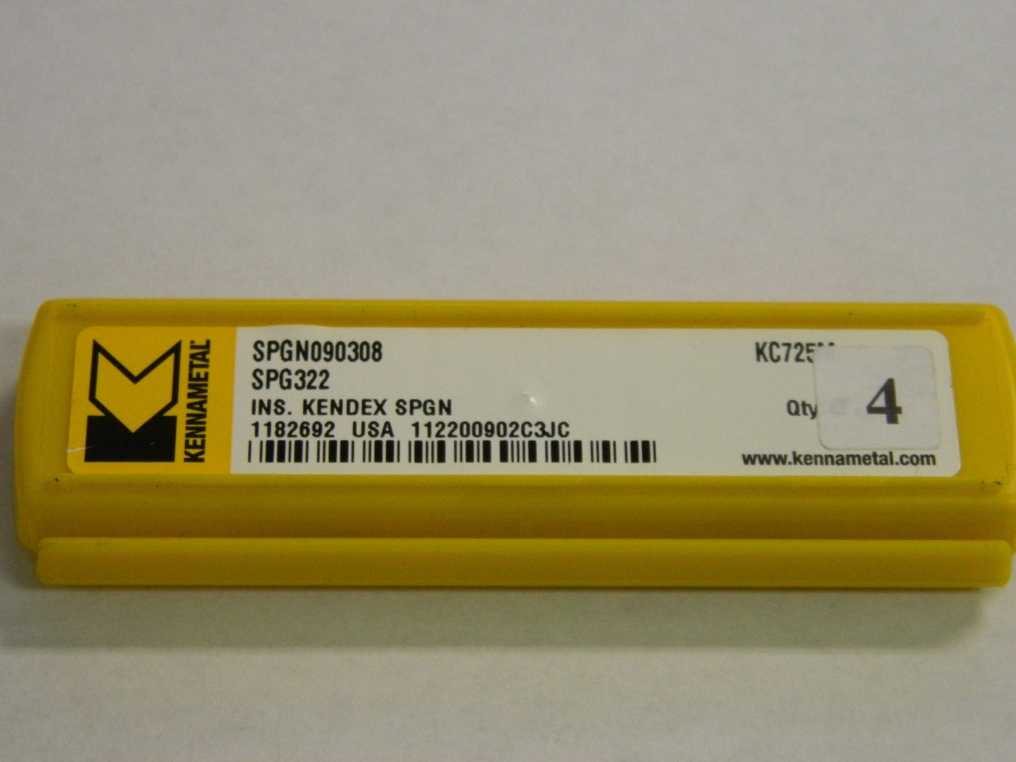 Kennametal SPG322 KC725M Grade Carbide Milling Insert Lot of 4 1182692