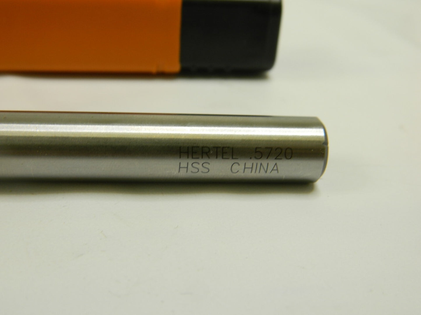 HERTEL HSS Chuck Reamer 0.572" Diam 8-FL Straight Shank Straight Flute 30160840
