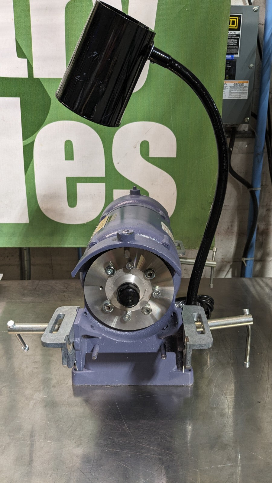 BALDOR RELIANCE Bench Grinder 6" Wheel Dia 1-1/4" Arbor Hole 3600 RPM .5 HP 500