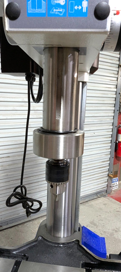 VECTRAX  RF-19V Drill Press  20" Swing  115V  1HP  0-2000 RPM  *Scratch & Dent*