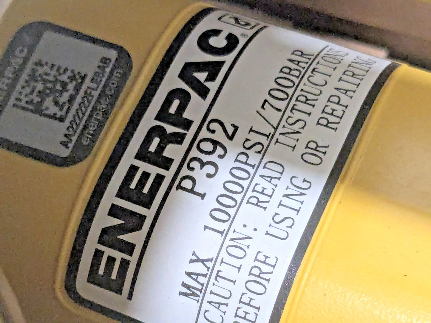 Enerpac 50 Ton Hydraulic Cylinder & Hand Pump Set 2.38 in Stroke SCL502H