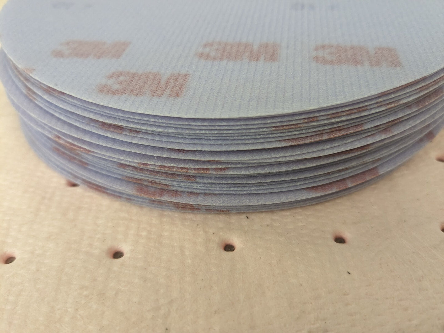 3M Hook & Loop Disc 36pk 6" Disc Dia 1,500 Grit Aluminum Oxide 7100122795