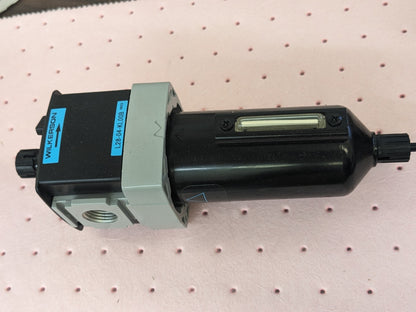 WILKERSON Standard Compressed Air Lubricator: 1/2" Port, NPT Ends L28-04-KL00B