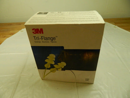 3M Earplugs: 26 dB, Foam, Flanged, Roll Down, Corded 7000052724
