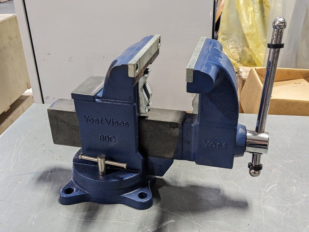 Yost Heavy Duty Tradesman Bench Vise w/ Swivel Base and Pipe Jaws 56399