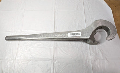 Gearench Aluminum Valve Wheel Wrench Petol 100 Series 2-1/2" Opening VW103AL