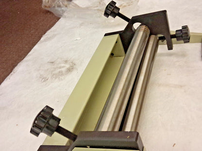 Baileigh Manual Bench Slip Roll 12" Max Forming Width 1007290