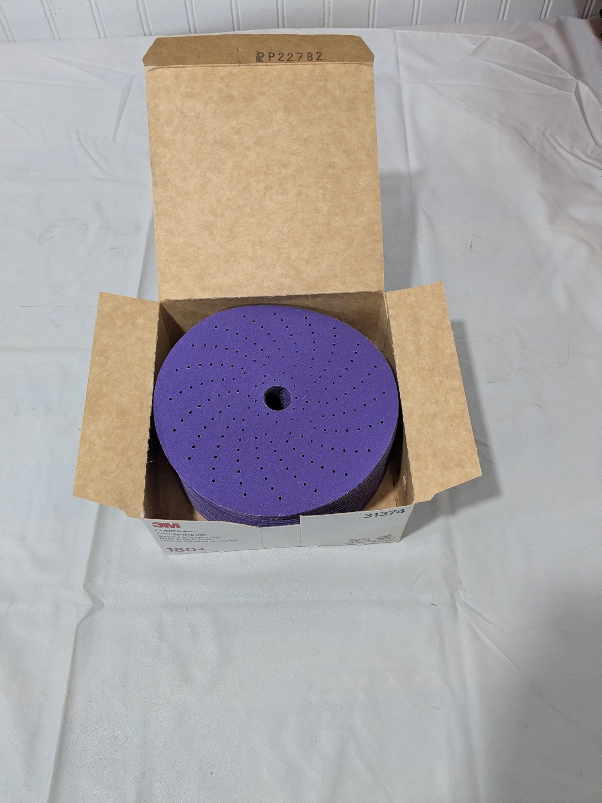 3M Cubitron II Hookit 6” Disc 180+ Grit Abrasive Sanding Disc (50ct) 31374