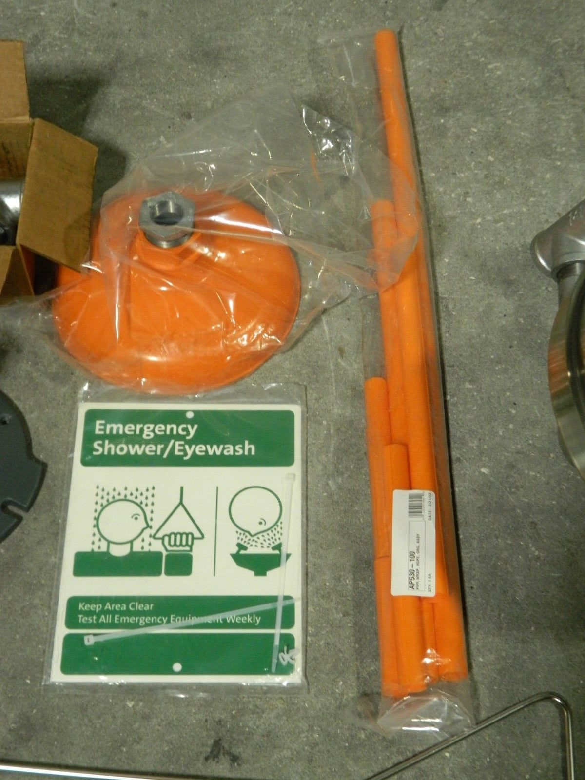 PRO-SAFE Drench shower & Eyewash Station 1-1/4" Inlet 20 GPM Flow PSG1902BC
